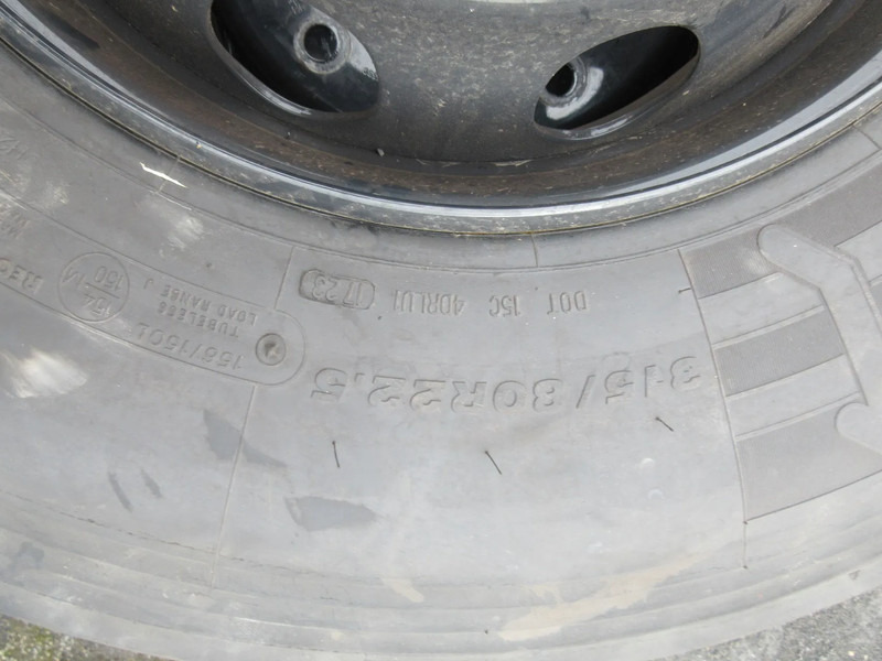 Bridgestone 315/ 80R 22.5 M+S 4 X VOORBAND MODEL 2023 2X 60 % 2X 90 % - Шина для Грузовиков: фото 4 Bridgestone 315/ 80R 22.5 M+S 4 X VOORBAND MODEL 2023 2X 60 % 2X 90 % - Шина для Грузовиков: фото 4