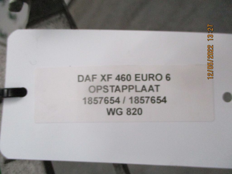DAF 1857654//OPSTAP STEUN XF 450 EURO 6 - Бампер для Грузовиков: фото 2 DAF 1857654//OPSTAP STEUN XF 450 EURO 6 - Бампер для Грузовиков: фото 2