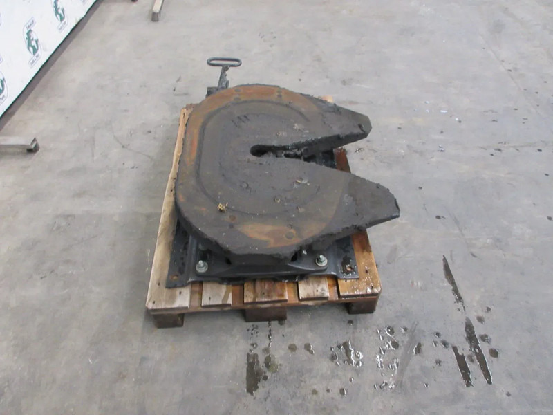 MAN 81.42710-6302 // JSK 37C-150-1Z9 // 81.42715-0037 81.42710-6302 // JSK 37C-150-1Z9 // 81.42715-0037 MAN 18.430 TGS 2023 - Седло для Грузовиков: фото 3 MAN 81.42710-6302 // JSK 37C-150-1Z9 // 81.42715-0037 81.42710-6302 // JSK 37C-150-1Z9 // 81.42715-0037 MAN 18.430 TGS 2023 - Седло для Грузовиков: фото 3