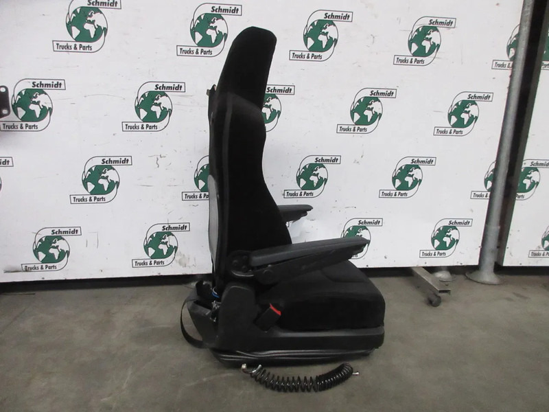 MAN 81.62310-6441 // 81.62310-6436 STOELEN SET MAN TGX 18.470 MODEL 2022 - Сиденье для Грузовиков: фото 4 MAN 81.62310-6441 // 81.62310-6436 STOELEN SET MAN TGX 18.470 MODEL 2022 - Сиденье для Грузовиков: фото 4