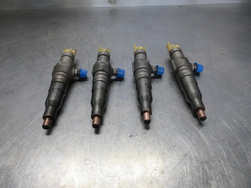 Mercedes-Benz A 936 070 17 87 // A 936 070 21 87 // A 936 178 70 02 INJECTORS DEMO MERCEDES OM 936LA EURO 6 - Топливный фильтр для Грузовиков: фото 4 Mercedes-Benz A 936 070 17 87 // A 936 070 21 87 // A 936 178 70 02 INJECTORS DEMO MERCEDES OM 936LA EURO 6 - Топливный фильтр для Грузовиков: фото 4