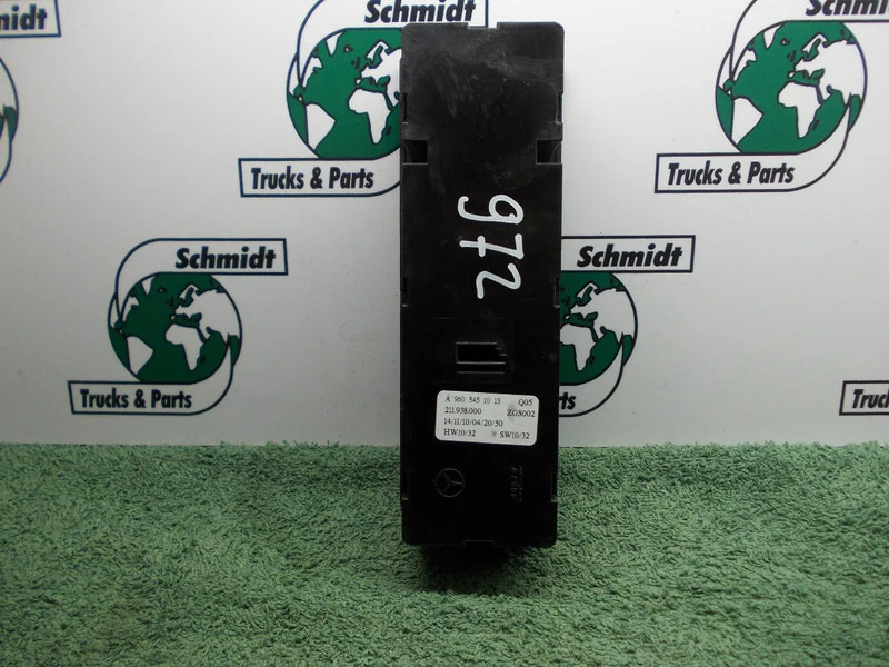 Mercedes-Benz A 960 545 10 13 RAAMMODULEN MERCEDES BENZ 1842 EURO 6 - Электрическая система для Грузовиков: фото 3 Mercedes-Benz A 960 545 10 13 RAAMMODULEN MERCEDES BENZ 1842 EURO 6 - Электрическая система для Грузовиков: фото 3