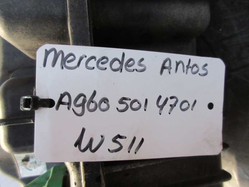 Mercedes-Benz ANTOS A 960 501 47 01 EXPANSIEVAT EURO 6 - Расширительный бачок для Грузовиков: фото 4 Mercedes-Benz ANTOS A 960 501 47 01 EXPANSIEVAT EURO 6 - Расширительный бачок для Грузовиков: фото 4