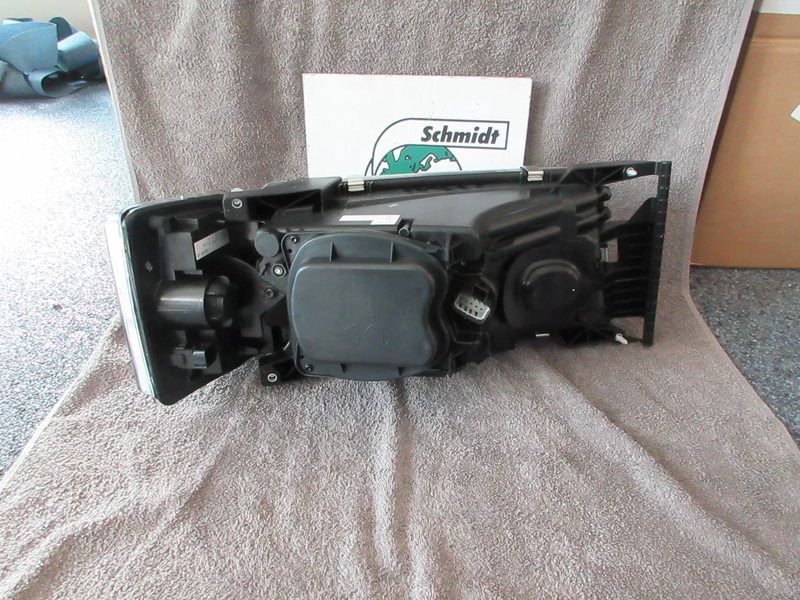 Scania 2416136 KOPLAMP LINKS SCANIA R 450 EURO 6 NIEUWE !!! - Передняя фара для Грузовиков: фото 3 Scania 2416136 KOPLAMP LINKS SCANIA R 450 EURO 6 NIEUWE !!! - Передняя фара для Грузовиков: фото 3
