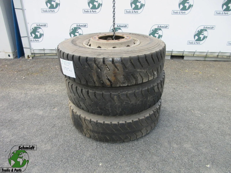 Windpower 13R 22.5 M+S 2 X BAND MET WIEL WINDPOWER WDC52 - Шина для Грузовиков: фото 1 Windpower 13R 22.5 M+S 2 X BAND MET WIEL WINDPOWER WDC52 - Шина для Грузовиков: фото 1