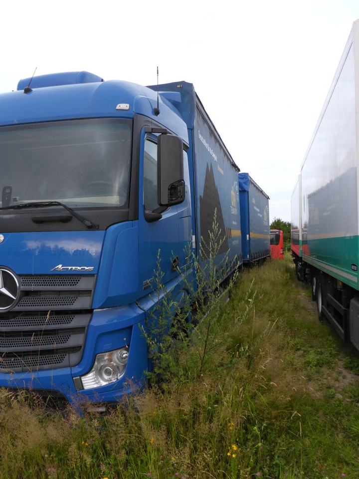 Mercedes-Benz 1840 Top Zustand 106 m3 Euro 6 + Anhänger - Тентованный грузовик: фото 5 Mercedes-Benz 1840 Top Zustand 106 m3 Euro 6 + Anhänger - Тентованный грузовик: фото 5