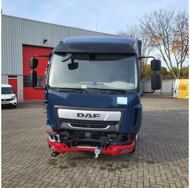 DAF LF 210 / ENGINE RUNNING / ONLY:120371 KM / PLATFORM:1000 KG / LWDS / AIRCO / AUTOMATIC / EURO-6 / 2022 - Грузовик с закрытым кузовом: фото 2 DAF LF 210 / ENGINE RUNNING / ONLY:120371 KM / PLATFORM:1000 KG / LWDS / AIRCO / AUTOMATIC / EURO-6 / 2022 - Грузовик с закрытым кузовом: фото 2