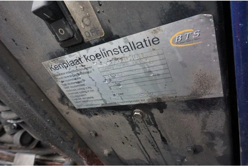 Прицеп-рефрижератор Tracon UDEN TM.180 / NL TRAILER / THROUGH-LOADING SYSTEM / ISOLATED / ALCOA / PLATFORM 2000 KG / 2003: фото 19 Прицеп-рефрижератор Tracon UDEN TM.180 / NL TRAILER / THROUGH-LOADING SYSTEM / ISOLATED / ALCOA / PLATFORM 2000 KG / 2003: фото 19