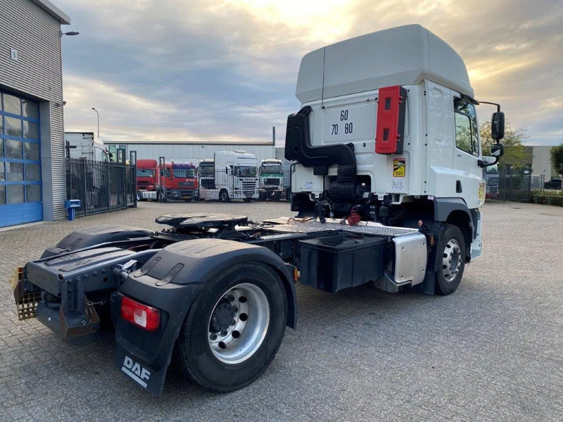 DAF CF450 / ADR / INTARDER / LWDS / ONLY:423325 KM / PARKCOOL / AUTOMATIC / EURO-6 / 2018 - Тягач: фото 5 DAF CF450 / ADR / INTARDER / LWDS / ONLY:423325 KM / PARKCOOL / AUTOMATIC / EURO-6 / 2018 - Тягач: фото 5