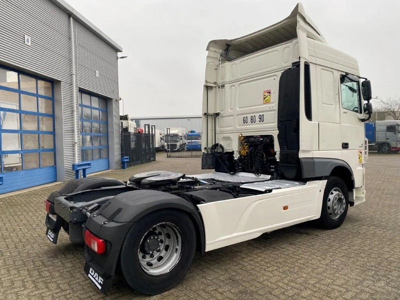 DAF XF106-460 / AUTOMATIC / DEB / PARKCOOL / AIRCO / EURO-6 / 2015 - Тягач: фото 5 DAF XF106-460 / AUTOMATIC / DEB / PARKCOOL / AIRCO / EURO-6 / 2015 - Тягач: фото 5