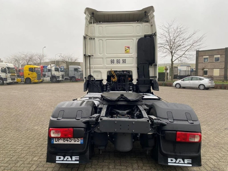 DAF XF106-460 / AUTOMATIC / DEB / PARKCOOL / AIRCO / EURO-6 / 2015 - Тягач: фото 4 DAF XF106-460 / AUTOMATIC / DEB / PARKCOOL / AIRCO / EURO-6 / 2015 - Тягач: фото 4