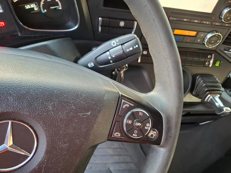 Тягач Mercedes-Benz Actros 1842 / NL TRUCK / MEGA / TUV:12-02-2026 / GIGASPACE / ONLY:526303 KM / SMART TACHO / AUTOMATIC / EURO-6 / 2012: фото 15 Тягач Mercedes-Benz Actros 1842 / NL TRUCK / MEGA / TUV:12-02-2026 / GIGASPACE / ONLY:526303 KM / SMART TACHO / AUTOMATIC / EURO-6 / 2012: фото 15