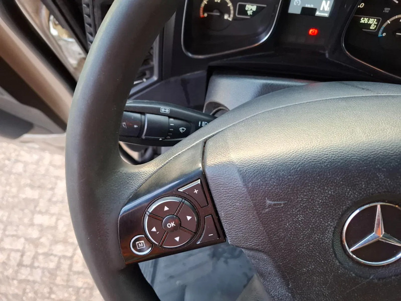 Тягач Mercedes-Benz Actros 1842 / NL TRUCK / MEGA / TUV:12-02-2026 / GIGASPACE / ONLY:526303 KM / SMART TACHO / AUTOMATIC / EURO-6 / 2012: фото 14 Тягач Mercedes-Benz Actros 1842 / NL TRUCK / MEGA / TUV:12-02-2026 / GIGASPACE / ONLY:526303 KM / SMART TACHO / AUTOMATIC / EURO-6 / 2012: фото 14