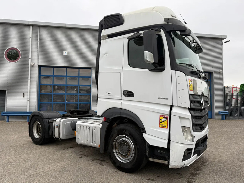 Mercedes-Benz Actros 1945 / HYDRAULICS / LWDS / AIRCO / SMART TACHO / 2XBED / FRIDGE / AUTOMATIC / EURO-6 / 2019 - Тягач: фото 2 Mercedes-Benz Actros 1945 / HYDRAULICS / LWDS / AIRCO / SMART TACHO / 2XBED / FRIDGE / AUTOMATIC / EURO-6 / 2019 - Тягач: фото 2