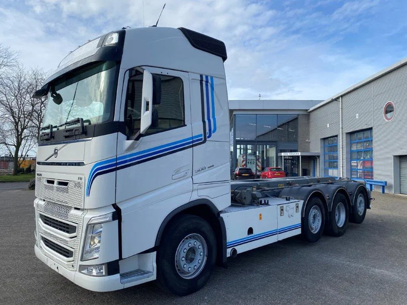 Volvo FH4-500 / 8X2 / VEB+ / DYNAMIC STEERING / FULL-AIR / 2XLIFT+LENKACHSE / TOP CONDITION / ONLY:488030KM / AUTOMATIC / EURO-6 / 201 - Тросовый мультилифт: фото 2 Volvo FH4-500 / 8X2 / VEB+ / DYNAMIC STEERING / FULL-AIR / 2XLIFT+LENKACHSE / TOP CONDITION / ONLY:488030KM / AUTOMATIC / EURO-6 / 201 - Тросовый мультилифт: фото 2