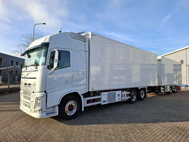 Volvo FH4-500 / RETARDER / I-SAVE / XL / VEB+ / I-PARKCOOL / ACC / LWDS / 2XTHERMOKING UT1200 / 2X ON STOCK / EURO-6 / 2021 - Рефрижератор: фото 1 Volvo FH4-500 / RETARDER / I-SAVE / XL / VEB+ / I-PARKCOOL / ACC / LWDS / 2XTHERMOKING UT1200 / 2X ON STOCK / EURO-6 / 2021 - Рефрижератор: фото 1