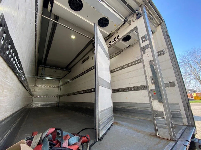 Рефрижератор Volvo FM4-420 / COMPLETE COOL+FREEZE COMBI / CHEREAU / THROUGH-LOADING SYSTEM / 2XPLATFORM DHOLLANDIA / FREEZING LOCK / AUTOMATIC / EU: фото 7