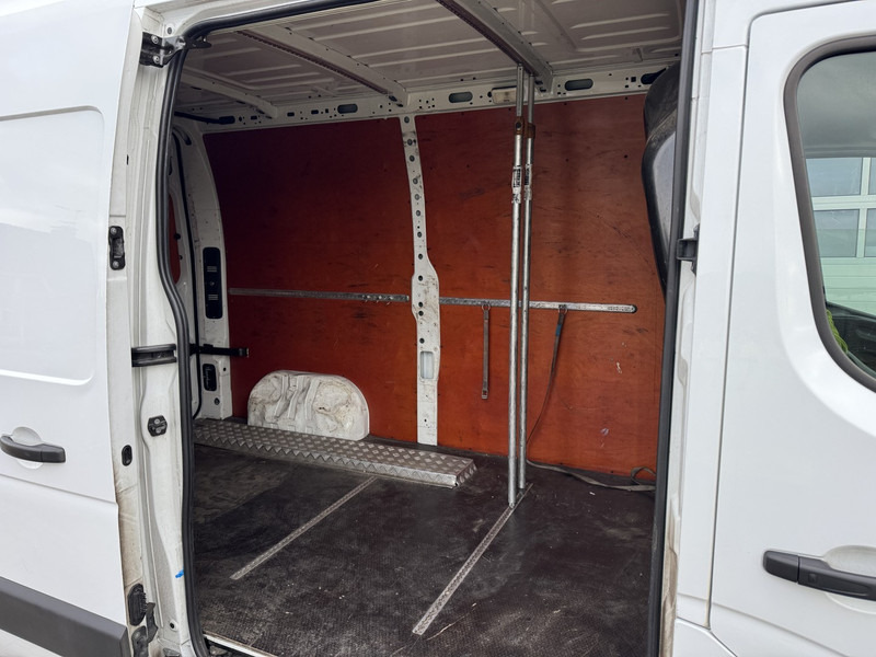 Renault Master  L2/H2, 130 Pk, EURO6, Manual Gearbox в лизинг Renault Master  L2/H2, 130 Pk, EURO6, Manual Gearbox: фото 7