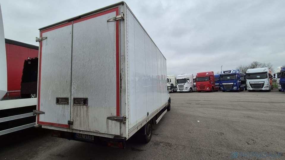 IVECO DAILY 35S16 skříň - 8 palet - Фургон с закрытым кузовом: фото 4 IVECO DAILY 35S16 skříň - 8 palet - Фургон с закрытым кузовом: фото 4