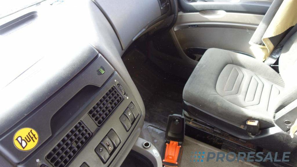 DAF FT XF 105.460 SSC LOW DECK EURO 5 в лизинг DAF FT XF 105.460 SSC LOW DECK EURO 5: фото 7