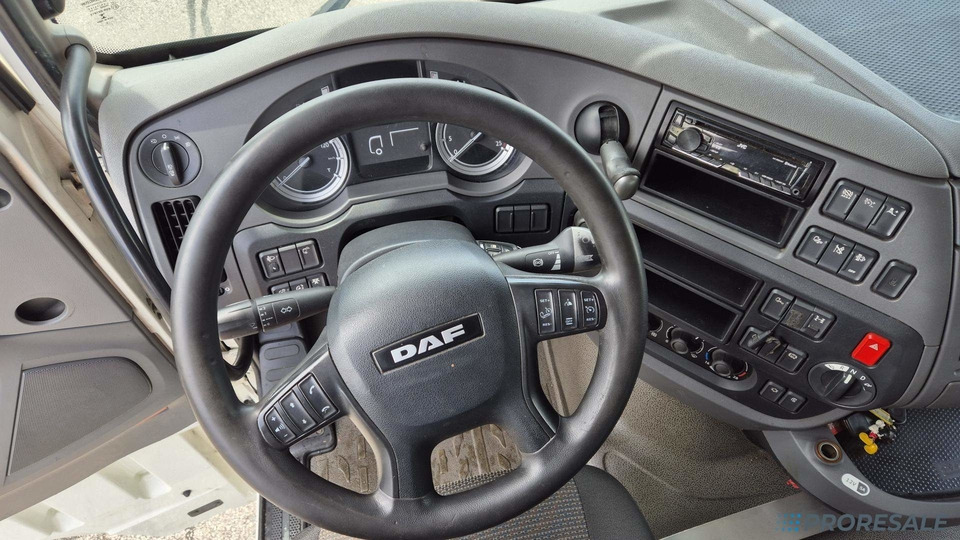 DAF XF 510 FT LOW DECK SSC EURO 6 - Тягач: фото 4 DAF XF 510 FT LOW DECK SSC EURO 6 - Тягач: фото 4
