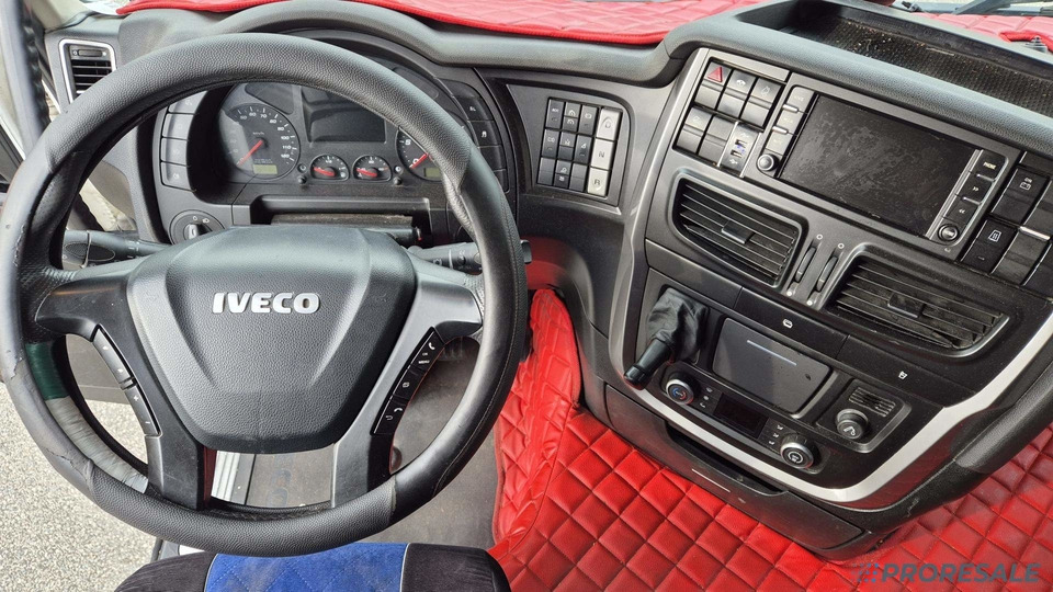 IVECO STRALIS AS440/48T LOW DECK EURO 6 - Тягач: фото 3 IVECO STRALIS AS440/48T LOW DECK EURO 6 - Тягач: фото 3