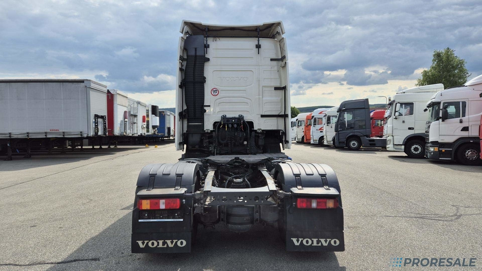 VOLVO FH 460 EURO 6 - Тягач: фото 3 VOLVO FH 460 EURO 6 - Тягач: фото 3