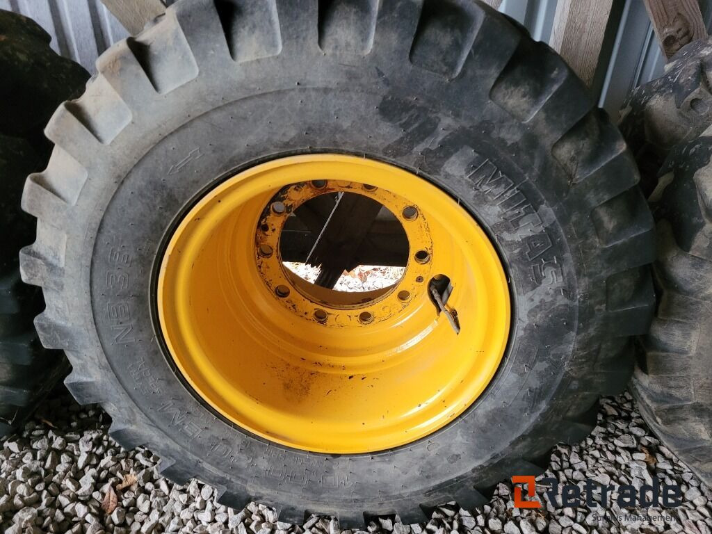 8 st däck på fälg till Volvo Grävmaskin 10,00-20 - Колесо для Экскаваторов: фото 5 8 st däck på fälg till Volvo Grävmaskin 10,00-20 - Колесо для Экскаваторов: фото 5