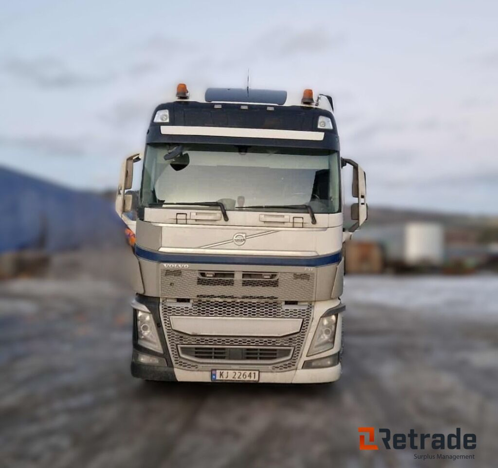 Volvo FH16 GlobeGlobetrotter trekkvogn – 2016-modell | 6x4 med hydraulikk | 677 859 km - Другая техника: фото 5 Volvo FH16 GlobeGlobetrotter trekkvogn – 2016-modell | 6x4 med hydraulikk | 677 859 km - Другая техника: фото 5