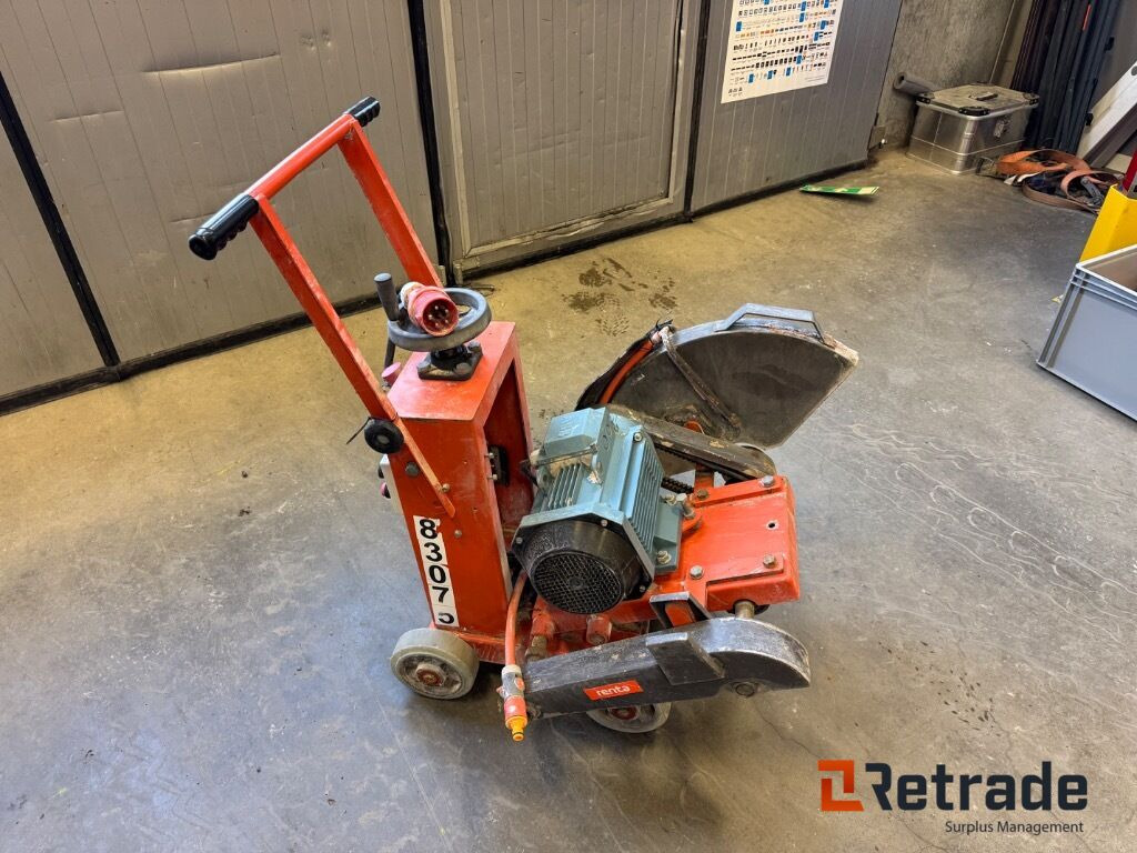 Golvsåg Husqvarna FS 600 E - Строительное оборудование: фото 3 Golvsåg Husqvarna FS 600 E - Строительное оборудование: фото 3