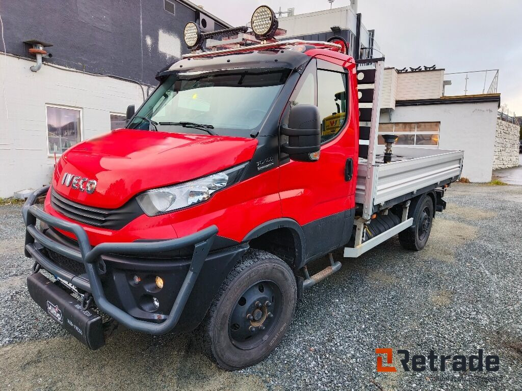 IVECO Daily 70W, 4X4 Tipp og Kran - Малотоннажный самосвал: фото 1 IVECO Daily 70W, 4X4 Tipp og Kran - Малотоннажный самосвал: фото 1