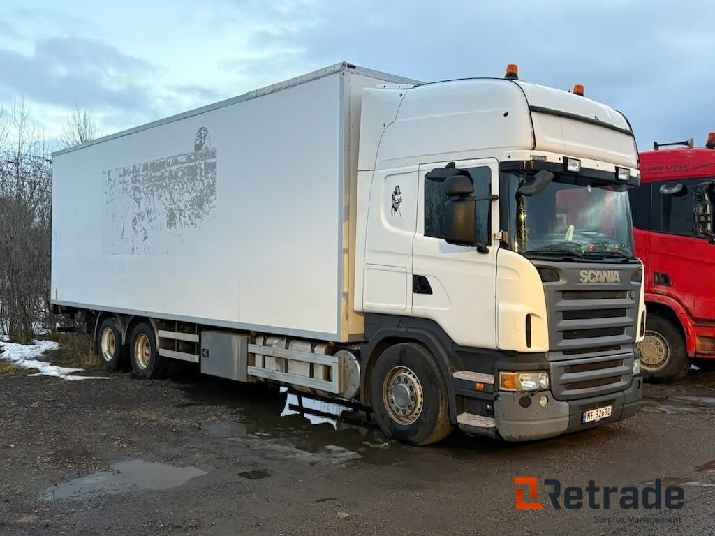 SCANIA R420LB SKAPBIL - Грузовик с закрытым кузовом: фото 2 SCANIA R420LB SKAPBIL - Грузовик с закрытым кузовом: фото 2