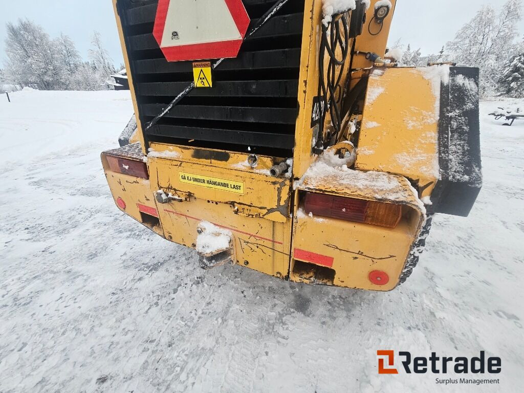 Строительная техника Hjullastare Volvo 4200 med skopa: фото 35 Строительная техника Hjullastare Volvo 4200 med skopa: фото 35