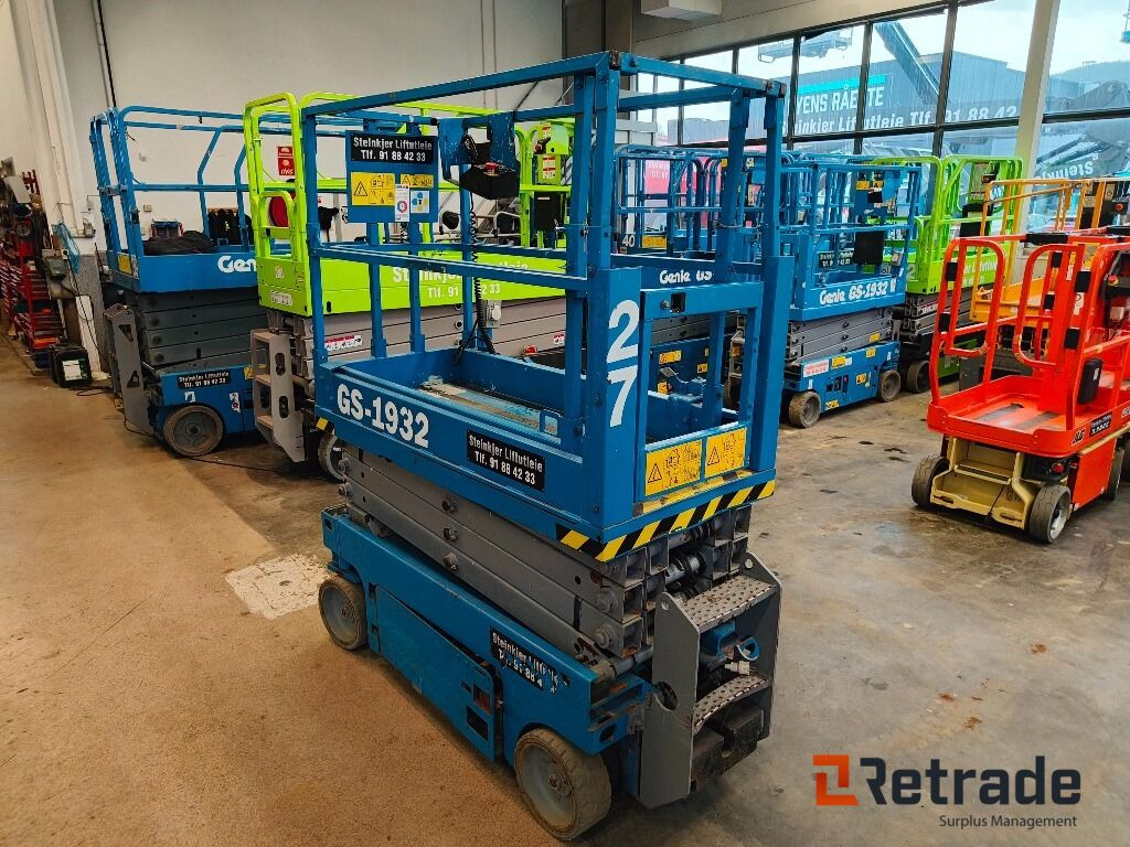 Sakselift Genie GS-1932 - Строительная техника: фото 2 Sakselift Genie GS-1932 - Строительная техника: фото 2