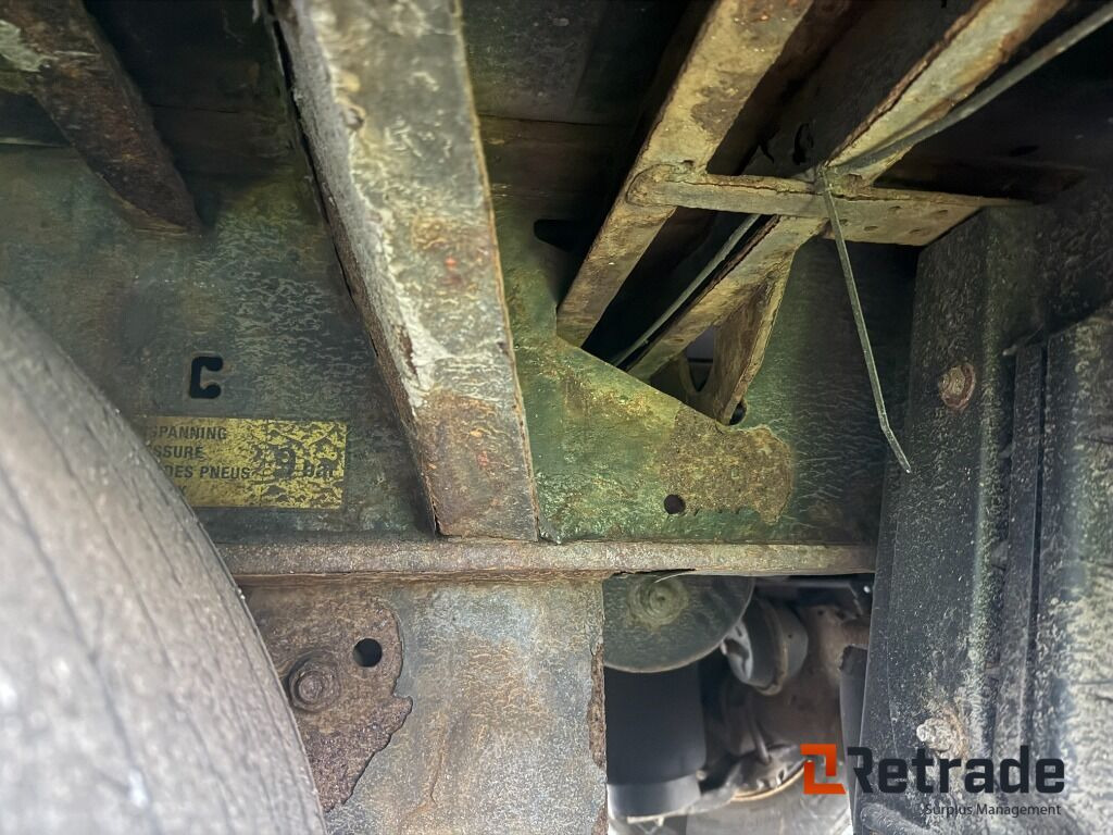 Тентованный полуприцеп Trailer  KRONE SD: фото 28