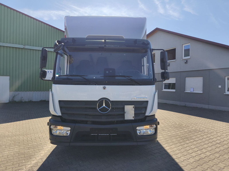Mercedes-Benz Atego 1223 - Грузовик с закрытым кузовом: фото 3 Mercedes-Benz Atego 1223 - Грузовик с закрытым кузовом: фото 3