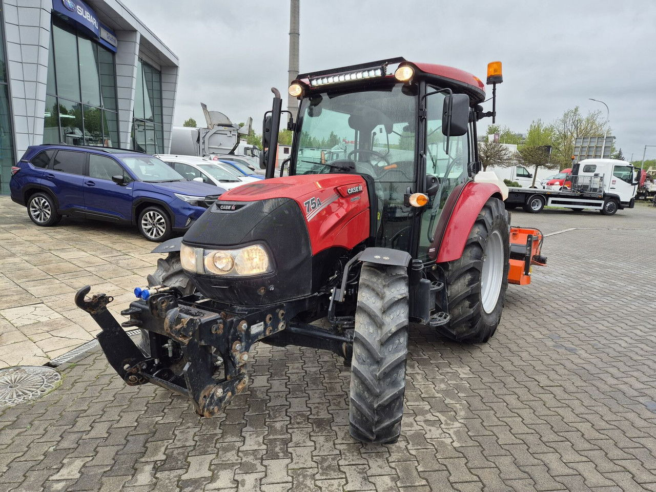 Case IH Farmall 75 - Трактор: фото 2 Case IH Farmall 75 - Трактор: фото 2