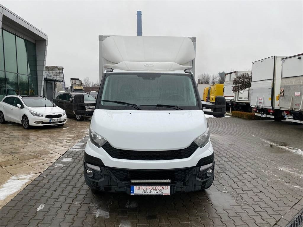Iveco Daily 35S14 / 2X WEBASTO / NEW SERVICE / BAR LIFT - Рефрижератор: фото 3 Iveco Daily 35S14 / 2X WEBASTO / NEW SERVICE / BAR LIFT - Рефрижератор: фото 3