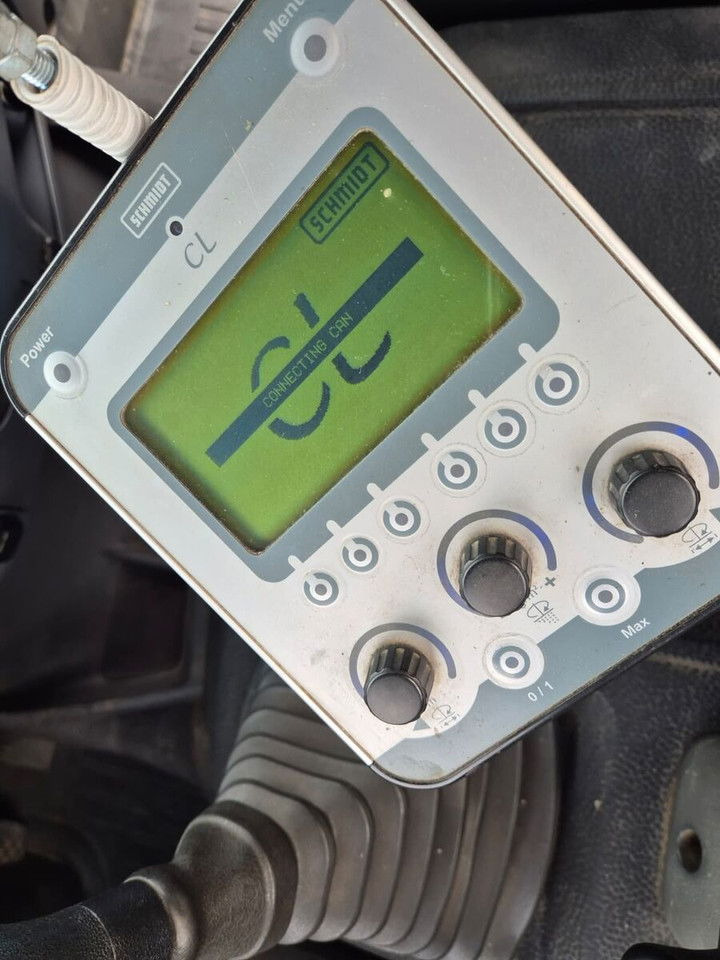 Грузовик-контейнеровоз/ Сменный кузов Mercedes-Benz Axor 1833 4X4 / Serviced / Hook Hyvalift: фото 30 Грузовик-контейнеровоз/ Сменный кузов Mercedes-Benz Axor 1833 4X4 / Serviced / Hook Hyvalift: фото 30