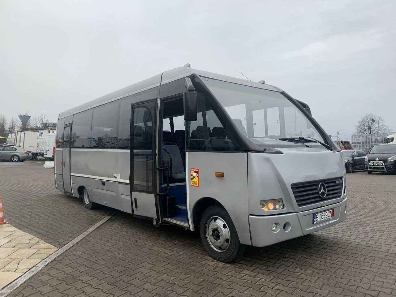 Mercedes-Benz Vario 814 814D, Mediano, Cibro, Vario,33 seats, E4, Wide Body Mercedes-Benz Vario 814 814D, Mediano, Cibro, Vario,33 seats, E4, Wide Body - Пригородный автобус: фото 1 Mercedes-Benz Vario 814 814D, Mediano, Cibro, Vario,33 seats, E4, Wide Body Mercedes-Benz Vario 814 814D, Mediano, Cibro, Vario,33 seats, E4, Wide Body - Пригородный автобус: фото 1