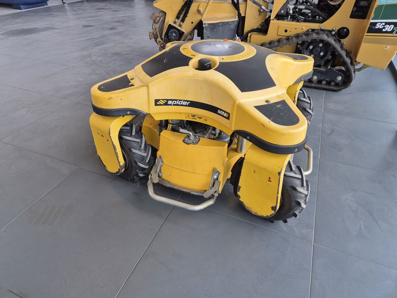 Новый Газонокосилка Spider MINI Mini Spider II: фото 10 Новый Газонокосилка Spider MINI Mini Spider II: фото 10