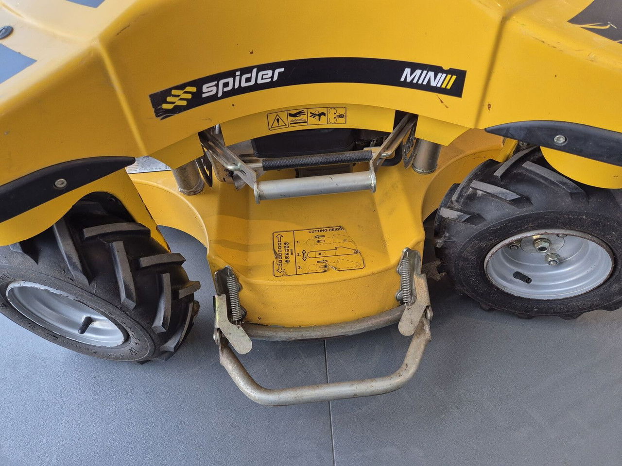 Новый Газонокосилка Spider MINI Mini Spider II: фото 13 Новый Газонокосилка Spider MINI Mini Spider II: фото 13