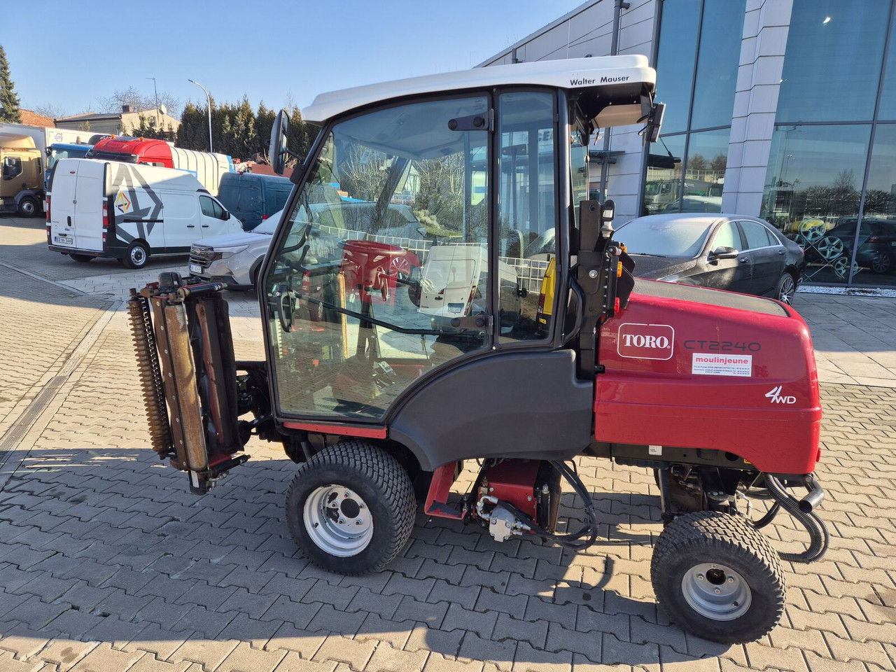 TORO Toro CT2240 / 4WD / Like NEW / Only 1681MTH - Газонокосилка: фото 1 TORO Toro CT2240 / 4WD / Like NEW / Only 1681MTH - Газонокосилка: фото 1