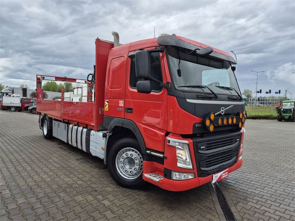 Volvo FM 330 / WEBASTO / HDS HIAB / 1 OWNER - Грузовик бортовой/ Платформа: фото 1 Volvo FM 330 / WEBASTO / HDS HIAB / 1 OWNER - Грузовик бортовой/ Платформа: фото 1
