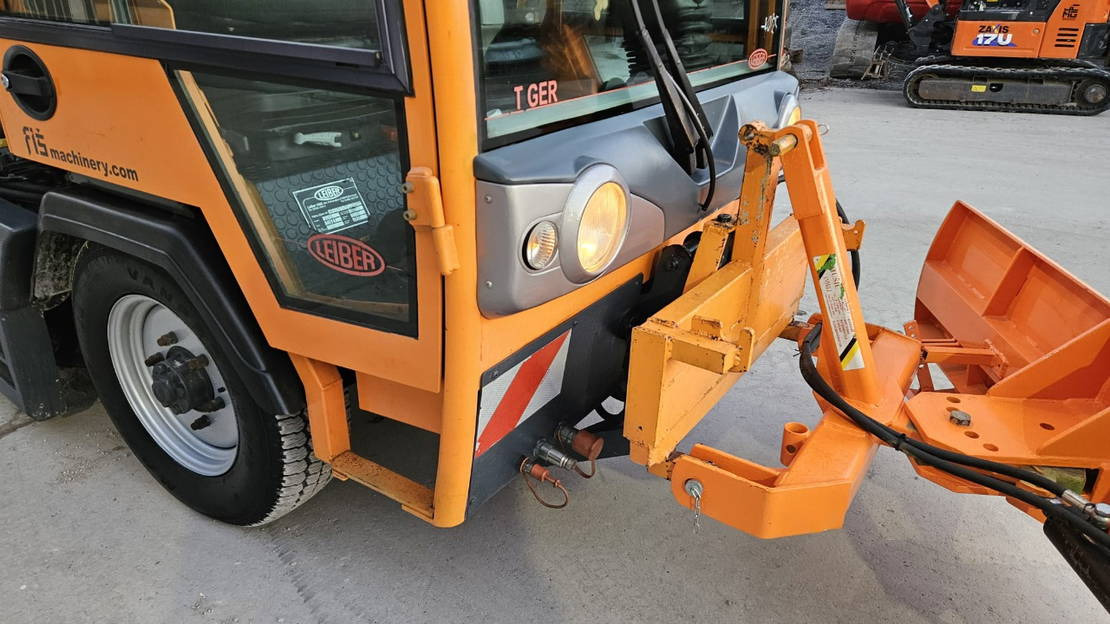 Diversen Tiger 4x4 tipper + snow plate - Самосвал: фото 4 Diversen Tiger 4x4 tipper + snow plate - Самосвал: фото 4