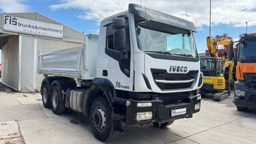 Iveco Trakker AD260 X46 Z 6x4 bordmatic tipper - Самосвал: фото 3 Iveco Trakker AD260 X46 Z 6x4 bordmatic tipper - Самосвал: фото 3