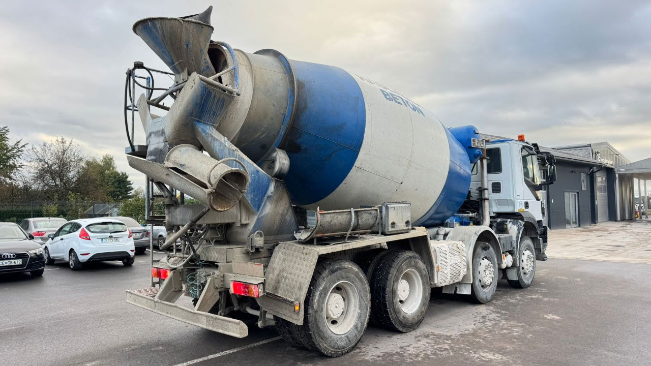 Iveco Trakker AD340TB45 8x4 mixer 10m3 - Автобетоносмеситель: фото 5 Iveco Trakker AD340TB45 8x4 mixer 10m3 - Автобетоносмеситель: фото 5