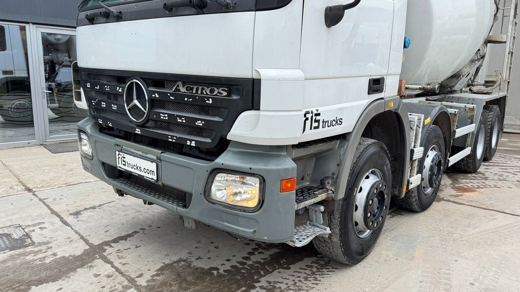 Mercedes-Benz Actros 3241 8x4 mixer 9m3 - Автобетоносмеситель: фото 2 Mercedes-Benz Actros 3241 8x4 mixer 9m3 - Автобетоносмеситель: фото 2