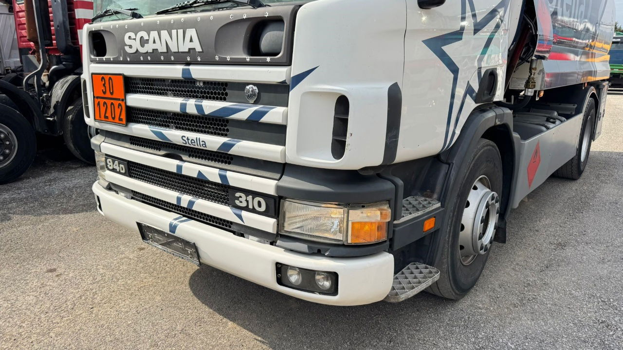 Scania 94D 310 4x2 tank truck - 14.200 liters - Грузовик-цистерна: фото 2 Scania 94D 310 4x2 tank truck - 14.200 liters - Грузовик-цистерна: фото 2