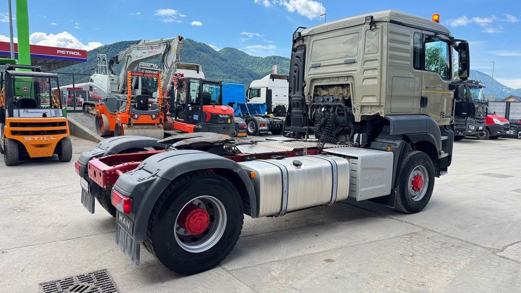 MAN TGS 18.480 4X4 tractor unit - tipper hydraulics - Тягач: фото 5 MAN TGS 18.480 4X4 tractor unit - tipper hydraulics - Тягач: фото 5